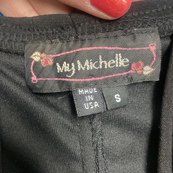 LBD - Picture 5 of 5